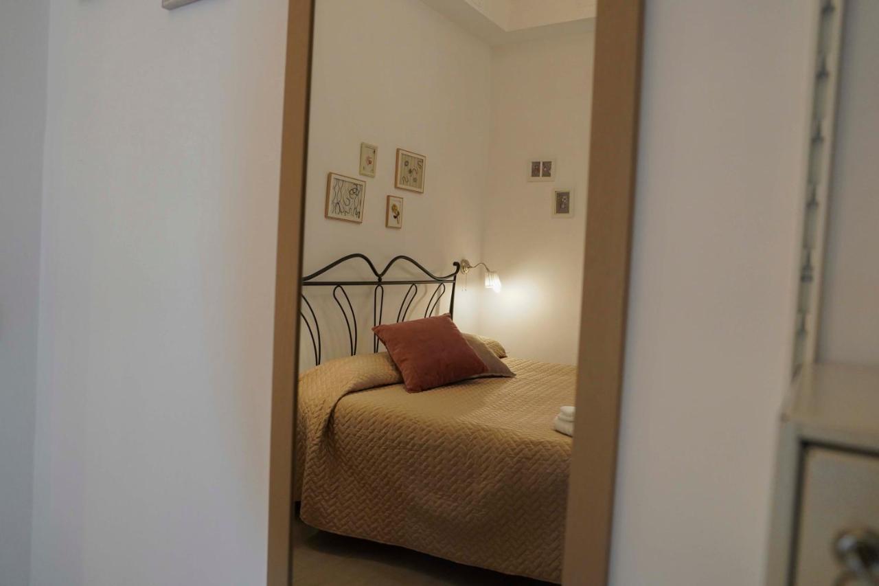 Anthea Bb Napoli Bed & Breakfast Exterior photo